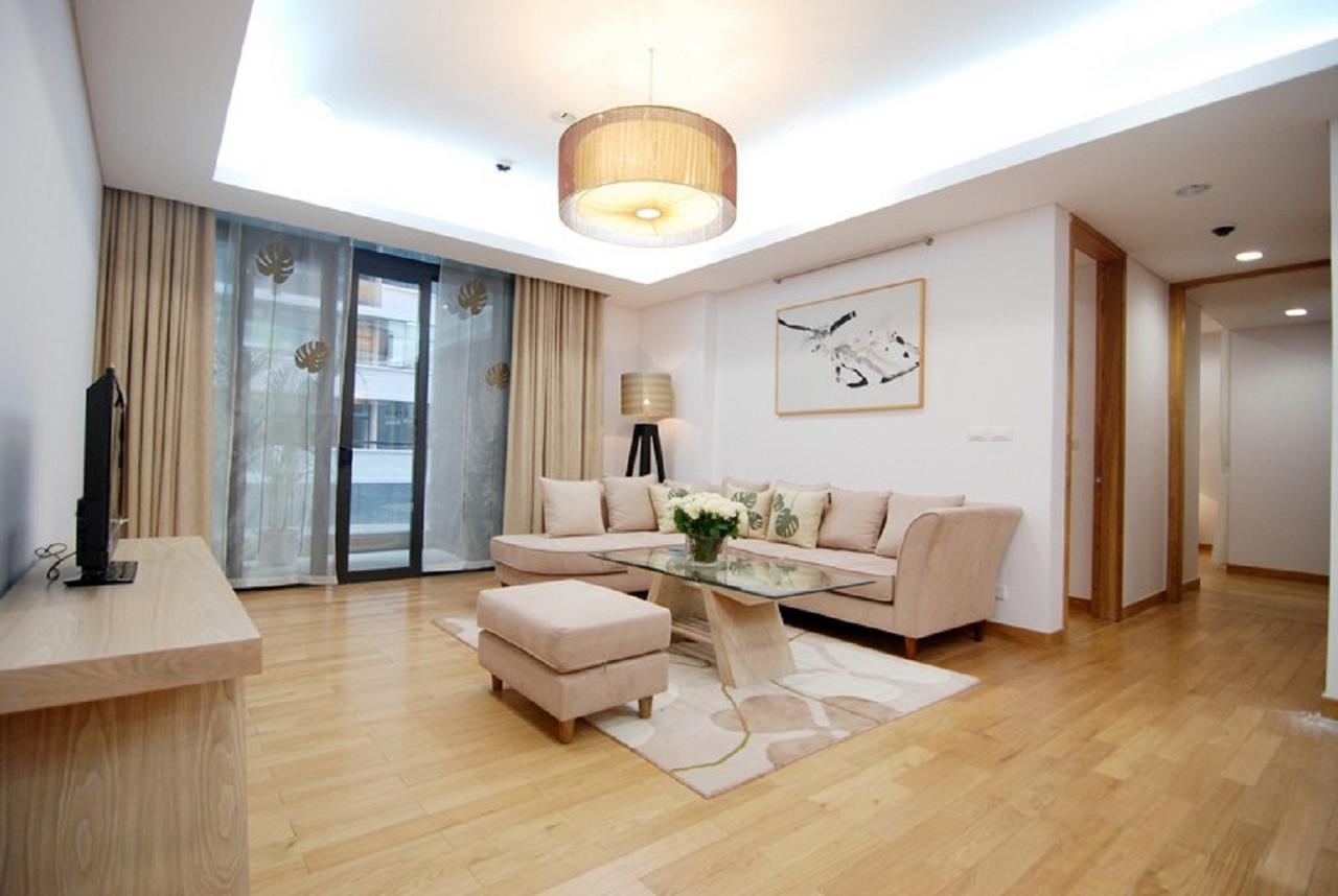 Khách sạn hẻo lánh Dolphin Plaza Hanoi